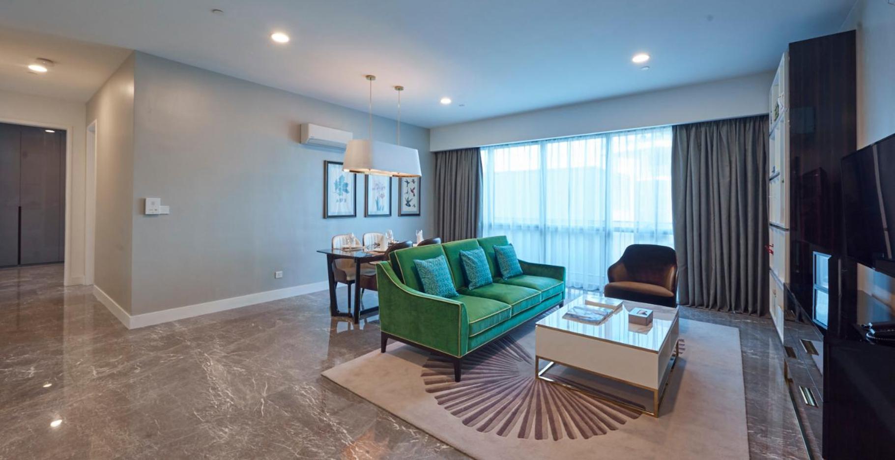The Face Style Hotel Kuala Lumpur Exteriör bild A living room in a typical apartment