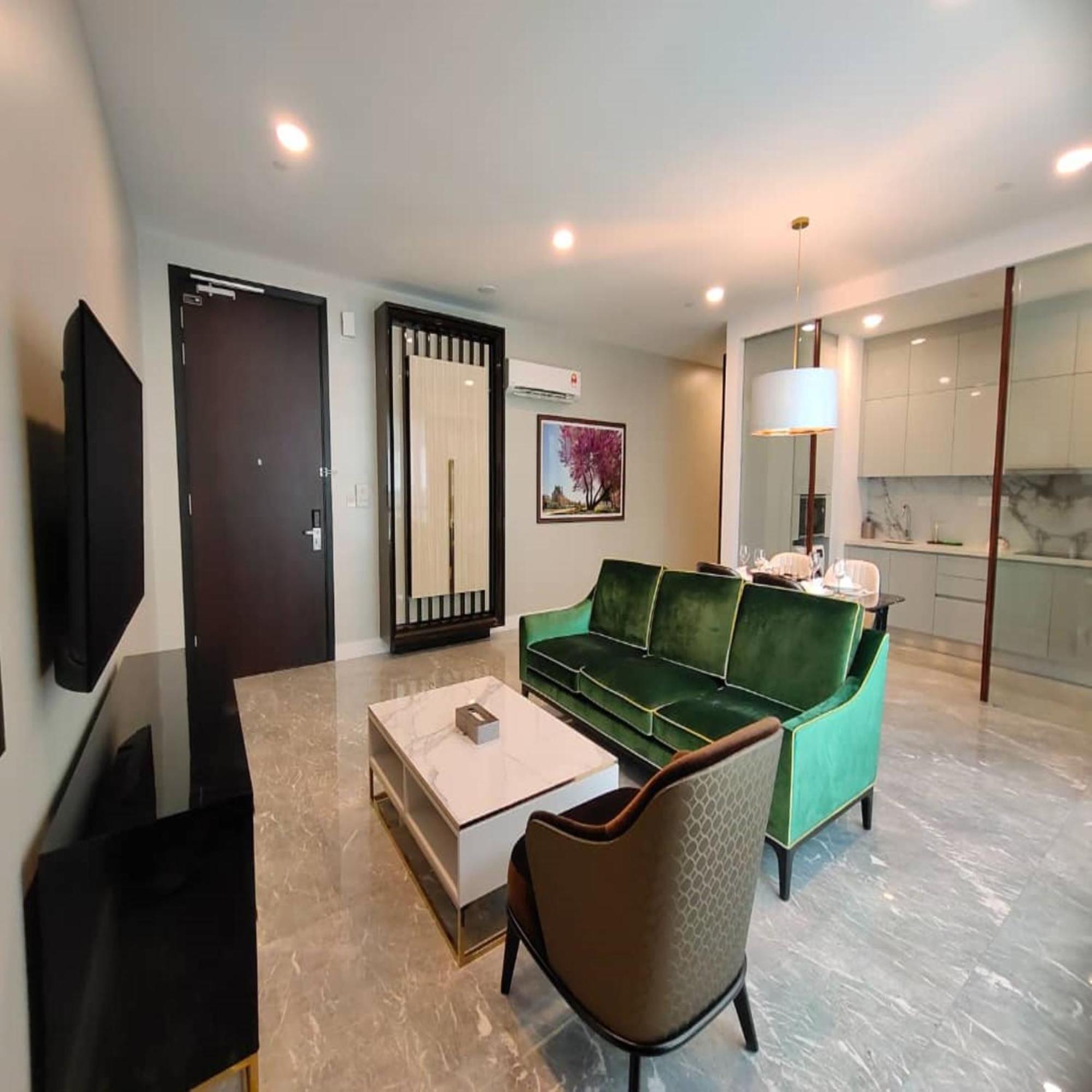 The Face Style Hotel Kuala Lumpur Exteriör bild A living room in a serviced apartment in Singapore